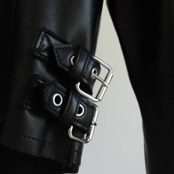 Like New Zara Faux Leather Collarless Jacket in size XS - Picture 9 of 13